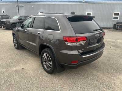 2020 Jeep Grand Cherokee, $20575. Photo 4