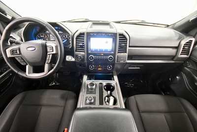 2021 Ford Expedition, $39500. Photo 3