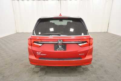 2024 Honda Odyssey, $45897. Photo 6