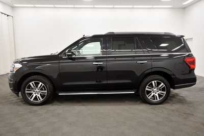 2022 Ford Expedition, $46250. Photo 9