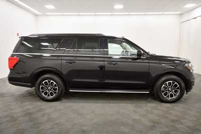 2022 Ford Expedition, $46999. Photo 4