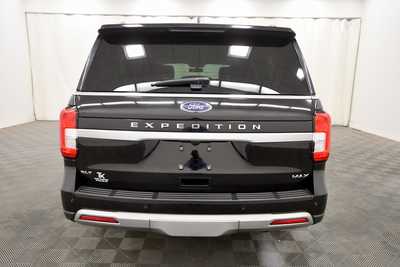 2022 Ford Expedition, $46999. Photo 6