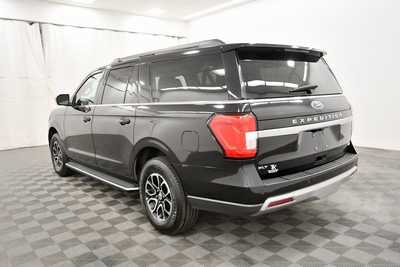 2022 Ford Expedition, $46999. Photo 8