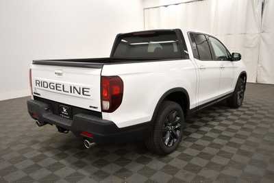 2025 Honda Ridgeline, $42055. Photo 7