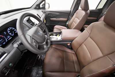 2025 Honda Ridgeline, $45385. Photo 11