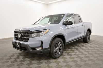 2025 Honda Ridgeline, $42055. Photo 2