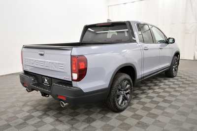 2025 Honda Ridgeline, $42055. Photo 7
