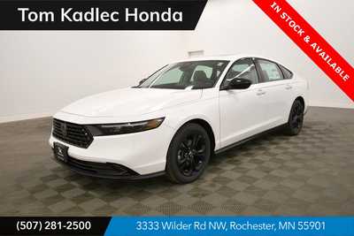 2025 Honda Accord, $32165. Photo 1