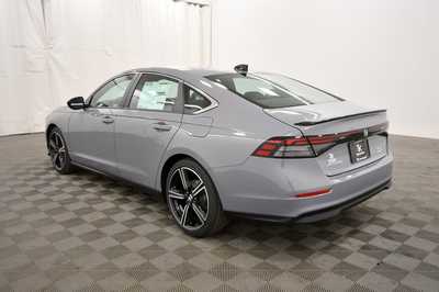 2025 Honda Accord, $35260. Photo 5