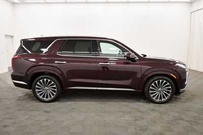 2024 Hyundai Palisade, $41989. Photo 9