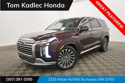 2024 Hyundai Palisade, $41989. Photo 1