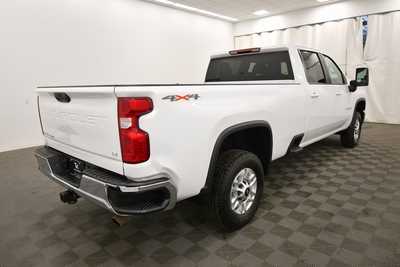 2024 Chevrolet 2500 Crew Cab, $48749. Photo 8