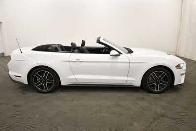 2022 Ford Mustang, $20938. Photo 7