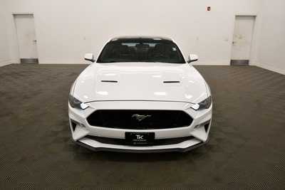 2019 Ford Mustang, $31679. Photo 9