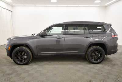 2024 Jeep Grand Cherokee L, $35989. Photo 4