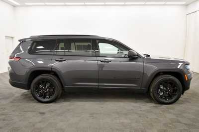 2024 Jeep Grand Cherokee L, $35989. Photo 9