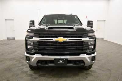 2024 Chevrolet 3500 Crew Cab, $60349. Photo 11