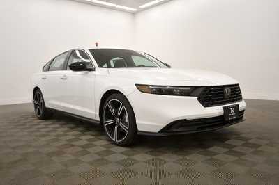 2025 Honda Accord, $35260. Photo 9
