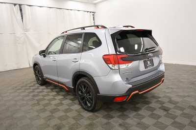 2020 Subaru Forester, $20679. Photo 5