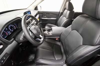 2025 Honda Pilot, $47505. Photo 11