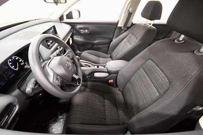 2025 Honda HR-V, $28295. Photo 11