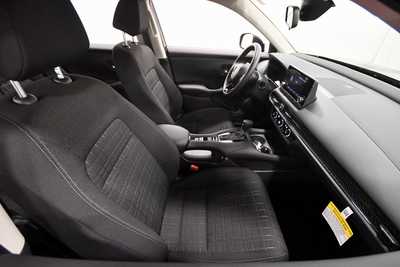 2025 Honda HR-V, $28295. Photo 12