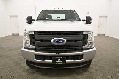 2019 Ford F250 Ext Cab, $21679. Photo 10
