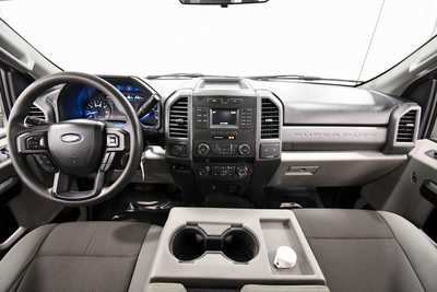 2019 Ford F250 Ext Cab, $21679. Photo 3