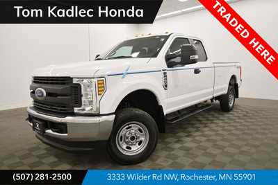 2019 Ford F250 Ext Cab, $21679. Photo 1
