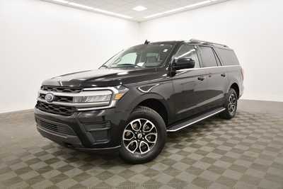 2023 Ford Expedition Max, $41679. Photo 2