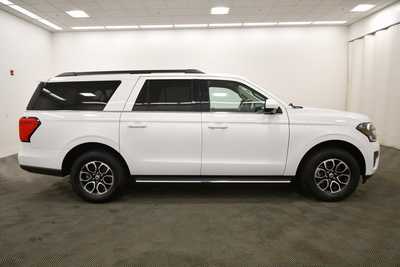 2023 Ford Expedition Max, $42479. Photo 9