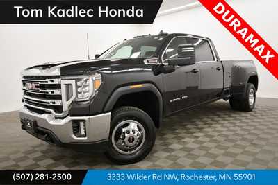 2022 GMC 3500 Crew Cab, $50479. Photo 1