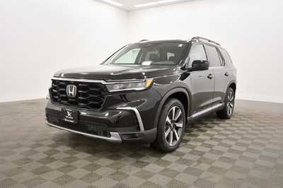 2025 Honda Pilot, $54530. Photo 2