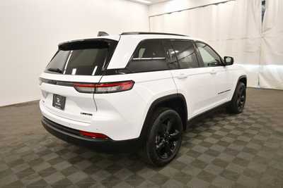 2023 Jeep Grand Cherokee, $29930. Photo 8