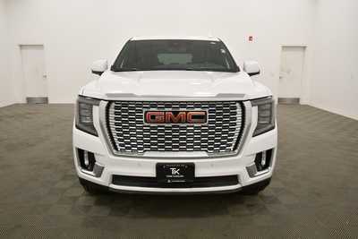 2023 GMC Yukon XL, $61707. Photo 9