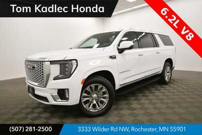 2023 GMC Yukon XL, $61707. Photo 1