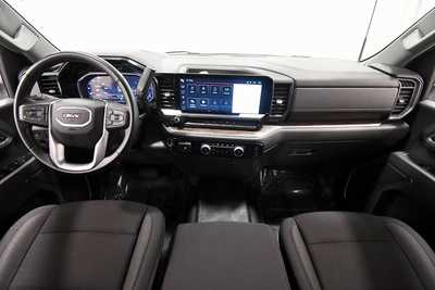 2024 GMC 2500 Crew Cab, $51989. Photo 3