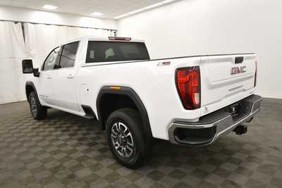 2024 GMC 2500 Crew Cab, $51989. Photo 5