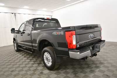 2019 Ford F250 Crew Cab, $43579. Photo 5