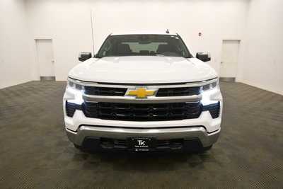2024 Chevrolet 1500 Crew Cab, $42989. Photo 10