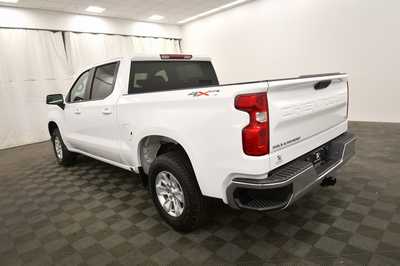 2024 Chevrolet 1500 Crew Cab, $42989. Photo 5