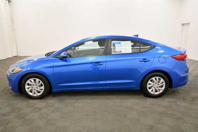 2017 Hyundai Elantra, $7874. Photo 4
