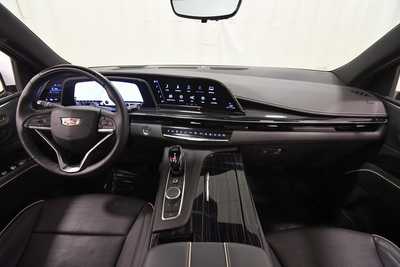 2023 Cadillac Escalade ESV, $82897. Photo 3