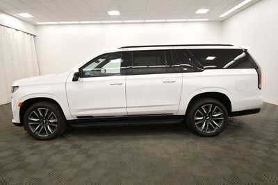 2023 Cadillac Escalade ESV, $82897. Photo 4