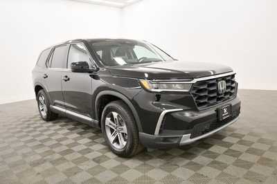 2023 Honda Pilot, $37479. Photo 10