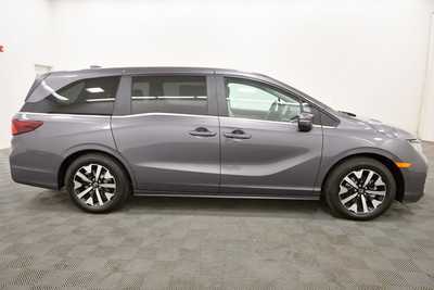 2025 Honda Odyssey, $44265. Photo 8