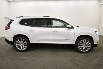 2024 GMC Acadia, $53679. Photo 9