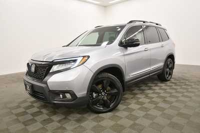 2019 Honda Passport, $23679. Photo 2