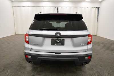 2019 Honda Passport, $23679. Photo 6