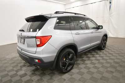 2019 Honda Passport, $23679. Photo 8
